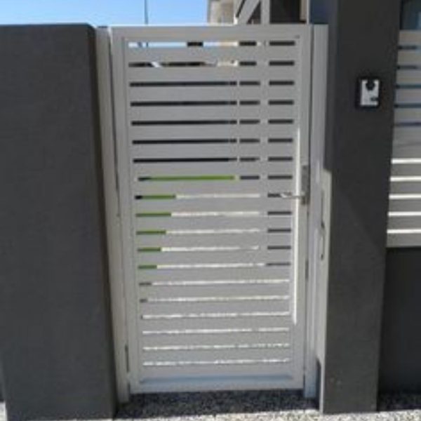 Puerta-Pasillo-Blanca-Soldadura-Arly.jpg Puerta-Pasillo-Blanca-Soldadura-Arly.jpg